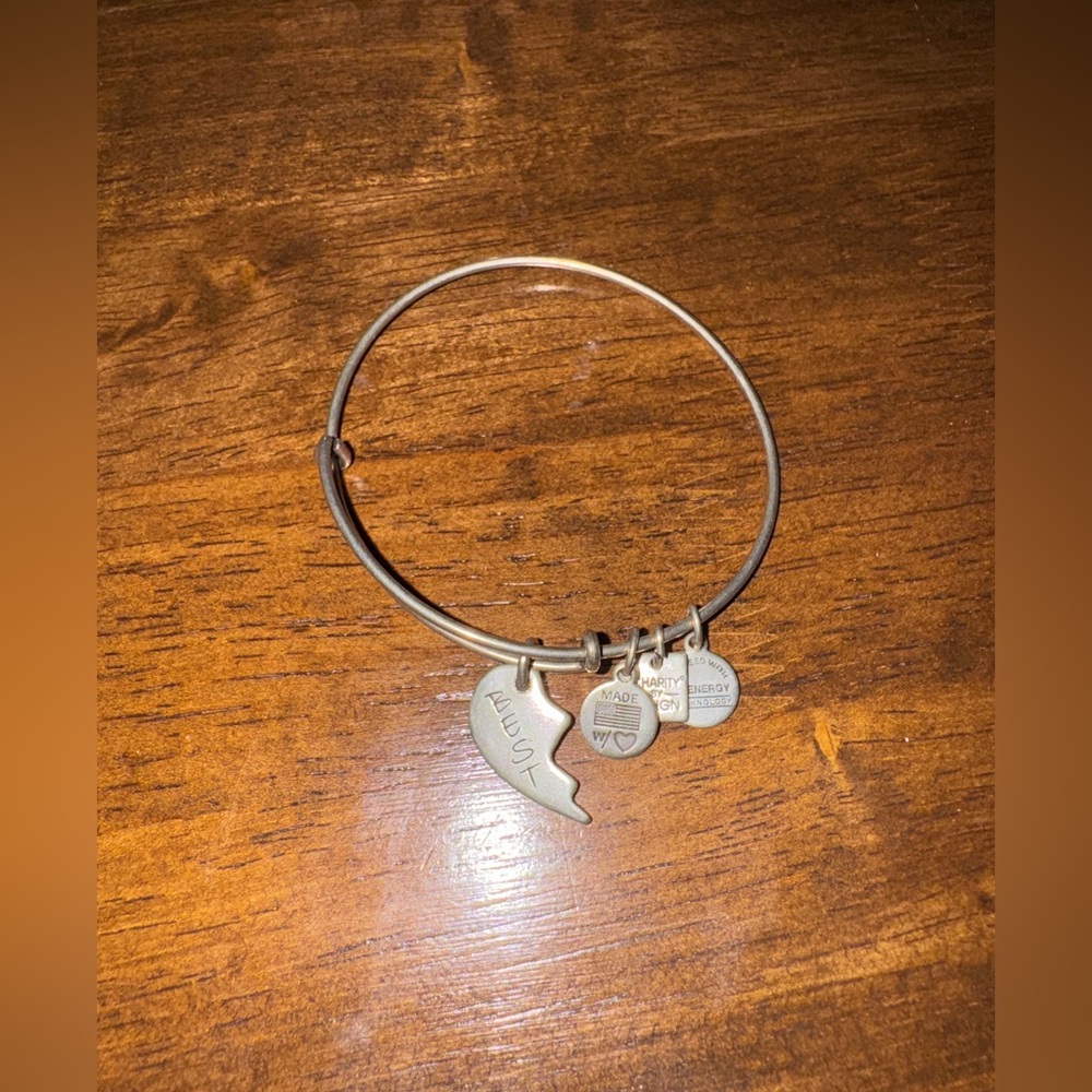 ✨5/$15 Alex and Ani bracelet